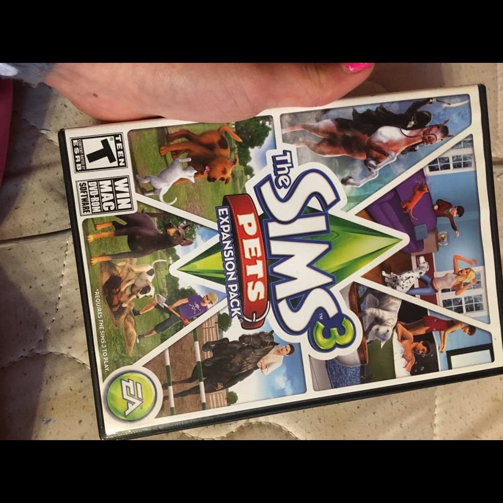 Un opened Sims pets expansion